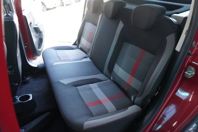 2019 RENAULT SANDERO, Burgundy, 132000Kms, Manual, Hatchback, Petrol, R109 995, Wingfield Motors Goodwood