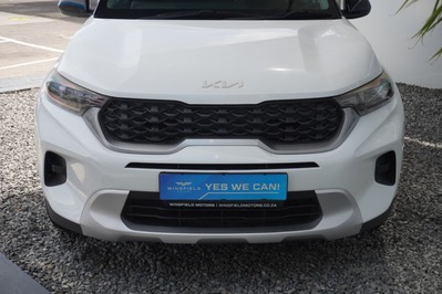 2022 KIA SONET, White, 155000Kms, Manual, SUV, Petrol, R189 995, Wingfield Motors Goodwood