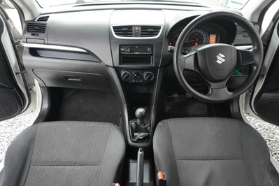2018 SUZUKI SWIFT, White, 144000Kms, Manual, Hatchback, Petrol, R115 995, Wingfield Motors (Pty) Ltd - Goodwood