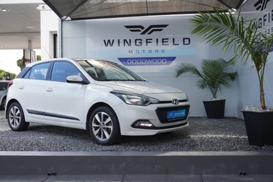 2015 HYUNDAI i20, White, 139655Kms, Manual, Hatchback, Petrol, R144 995, Wingfield Motors (Pty) Ltd - Goodwood