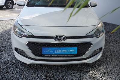 2015 HYUNDAI i20, White, 139655Kms, Manual, Hatchback, Petrol, R144 995, Wingfield Motors (Pty) Ltd - Goodwood