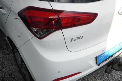 2015 HYUNDAI i20, White, 139655Kms, Manual, Hatchback, Petrol, R144 995, Wingfield Motors (Pty) Ltd - Goodwood