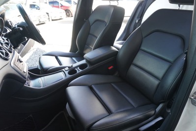 2018 MERCEDES-BENZ GLA, White, 81539Kms, Automatic, SUV, Petrol, R339 995, Wingfield Motors (Pty) Ltd - Goodwood