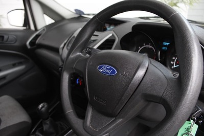 2015 FORD ECOSPORT, Cream, 129415Kms, Manual, SUV, Petrol, R139 995, Wingfield Motors (Pty) Ltd - Goodwood