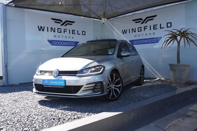 2017 VOLKSWAGEN GOLF 7, Silver, 128000Kms, Automatic, Hatchback, Petrol, R379 995, Wingfield Motors (Pty) Ltd - Goodwood