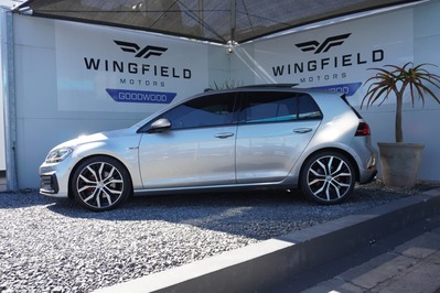 2017 VOLKSWAGEN GOLF 7, Silver, 128000Kms, Automatic, Hatchback, Petrol, R379 995, Wingfield Motors (Pty) Ltd - Goodwood