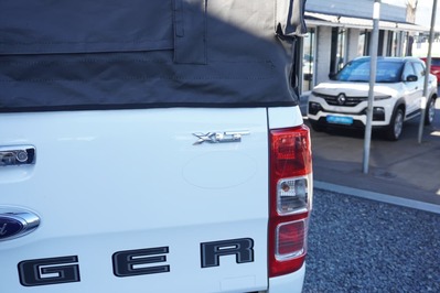 2020 FORD RANGER, White, 150138Kms, Automatic, Bakkie Double Cab, Diesel, R359 995, Wingfield Motors (Pty) Ltd - Goodwood