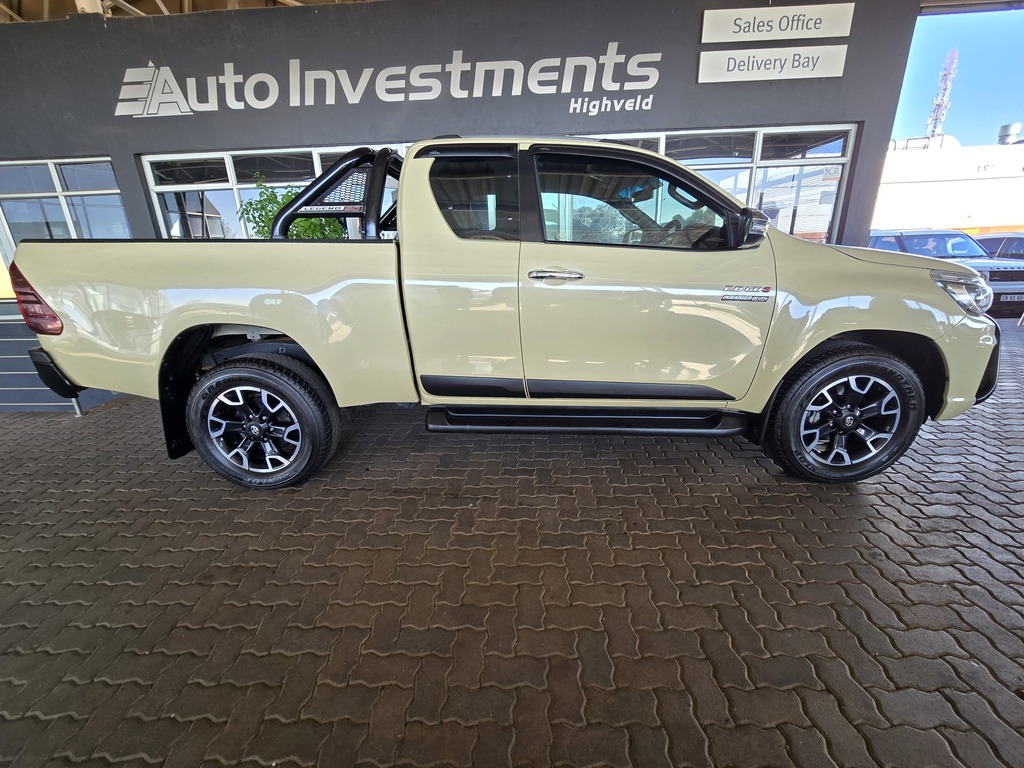 TOYOTA HILUX HILUX 2.8 GD-6 RB RAIDER A/T P/U E/CAB