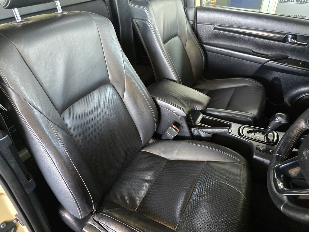 TOYOTA HILUX HILUX 2.8 GD-6 RB RAIDER A/T P/U E/CAB