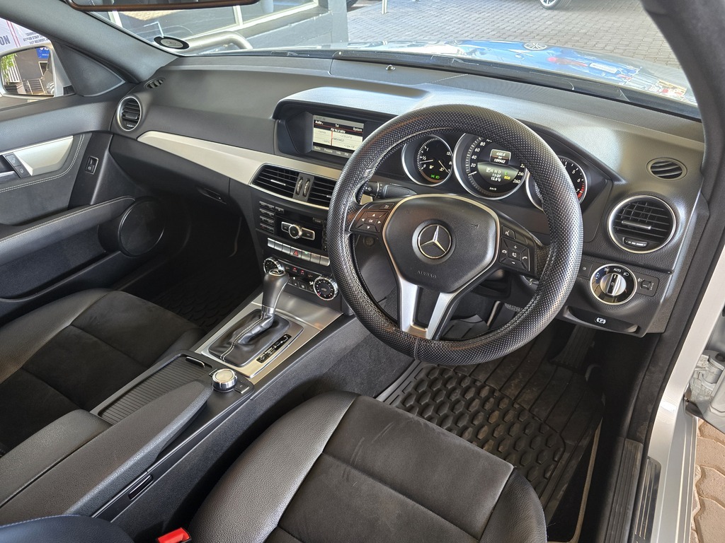 MERCEDES-BENZ C CLASS C180 AVANTGARDE A/T