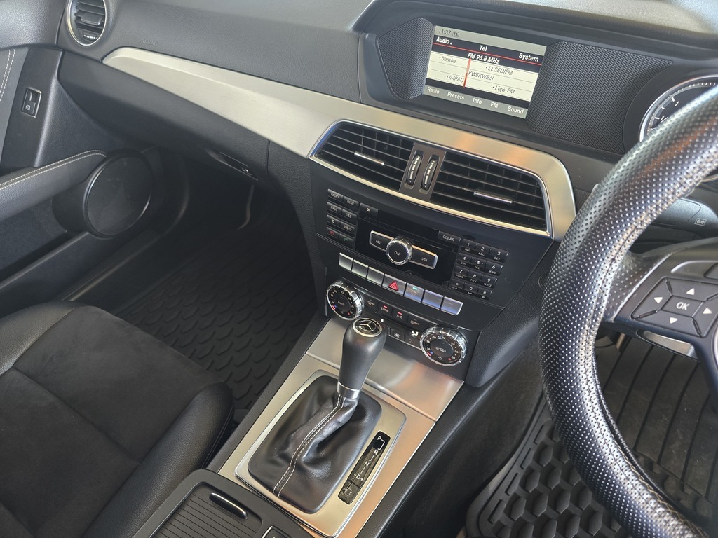 MERCEDES-BENZ C CLASS C180 AVANTGARDE A/T