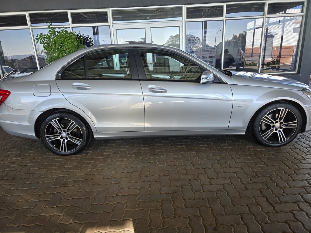 MERCEDES-BENZ C CLASS C180 AVANTGARDE A/T