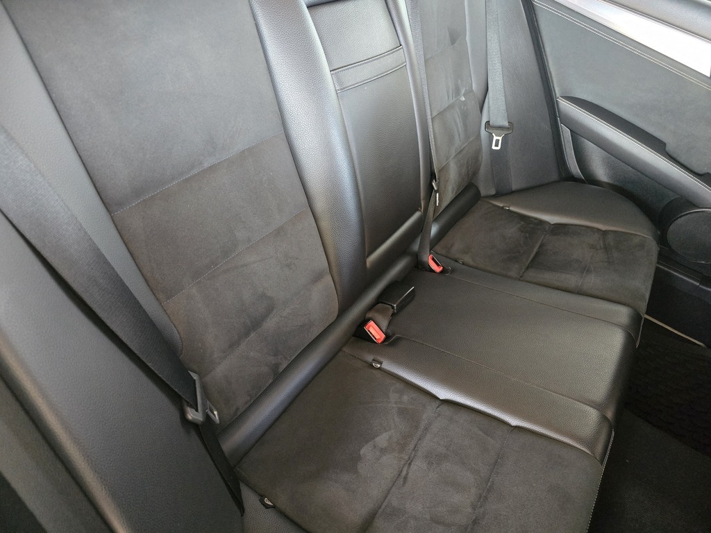 MERCEDES-BENZ C CLASS C180 AVANTGARDE A/T