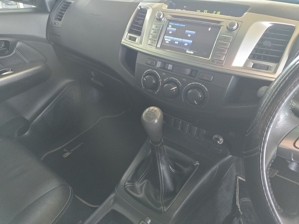 TOYOTA HILUX HILUX 3.0D-4D LEGEND 45 XTRA CAB P/U