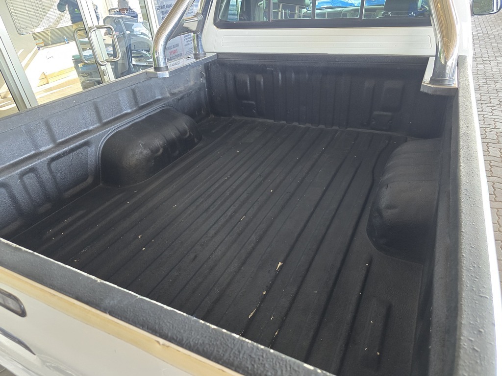 TOYOTA HILUX HILUX 3.0D-4D LEGEND 45 XTRA CAB P/U