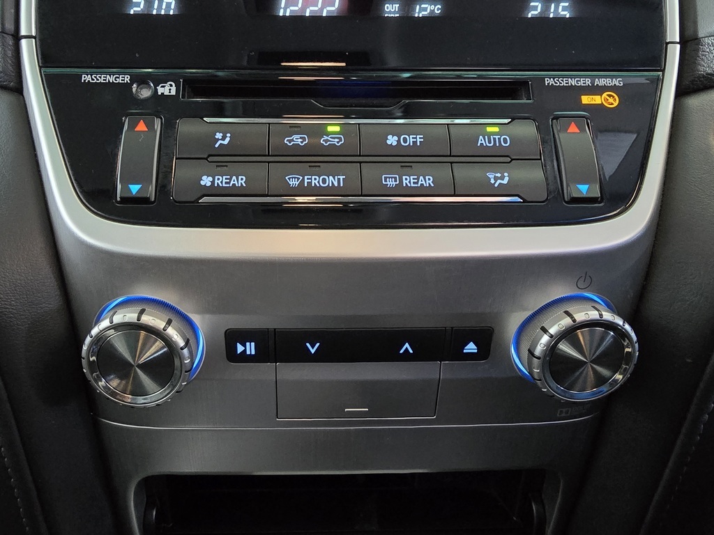 TOYOTA LAND CRUISER LANDCRUISER 200 V8 4.5D VX A/T