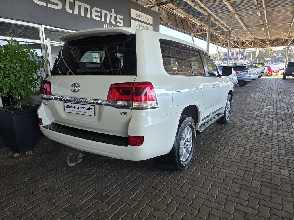 TOYOTA LAND CRUISER LANDCRUISER 200 V8 4.5D VX A/T