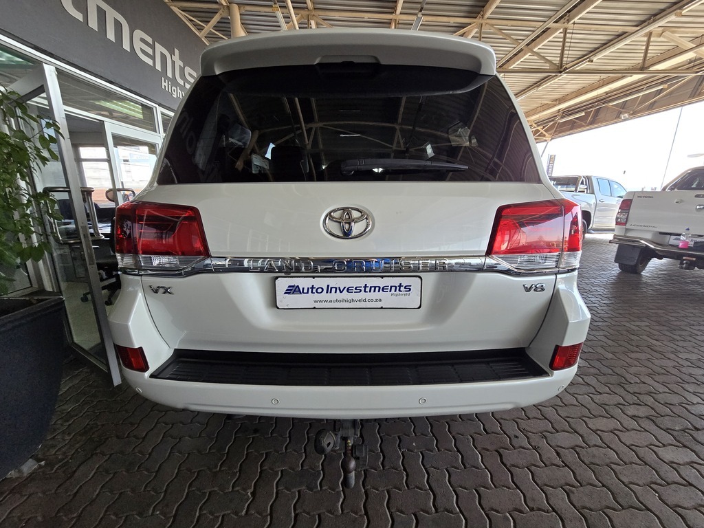 TOYOTA LAND CRUISER LANDCRUISER 200 V8 4.5D VX A/T