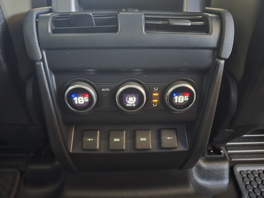 LAND ROVER DEFENDER DEFENDER 110 D240 SE (177KW)