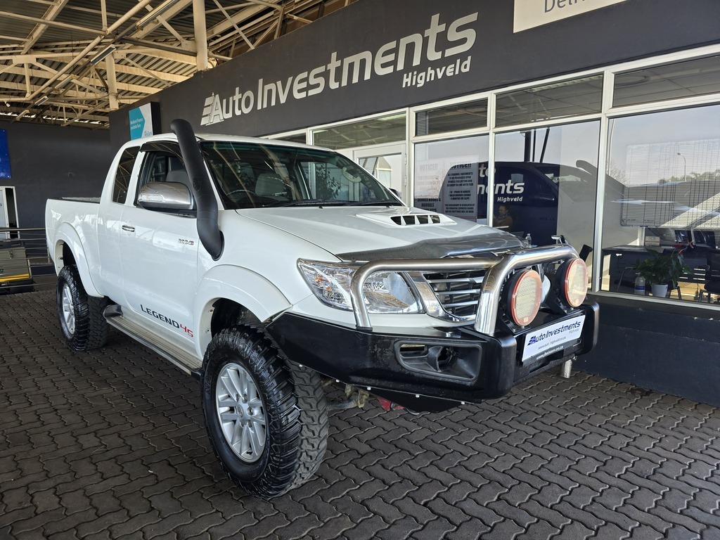 TOYOTA HILUX HILUX 3.0D-4D LEGEND 45 4X4 XTRA CAB P/U