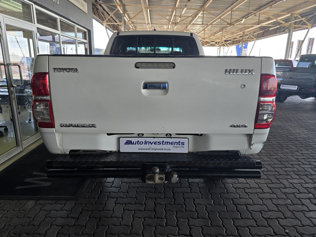 TOYOTA HILUX HILUX 3.0D-4D LEGEND 45 4X4 XTRA CAB P/U