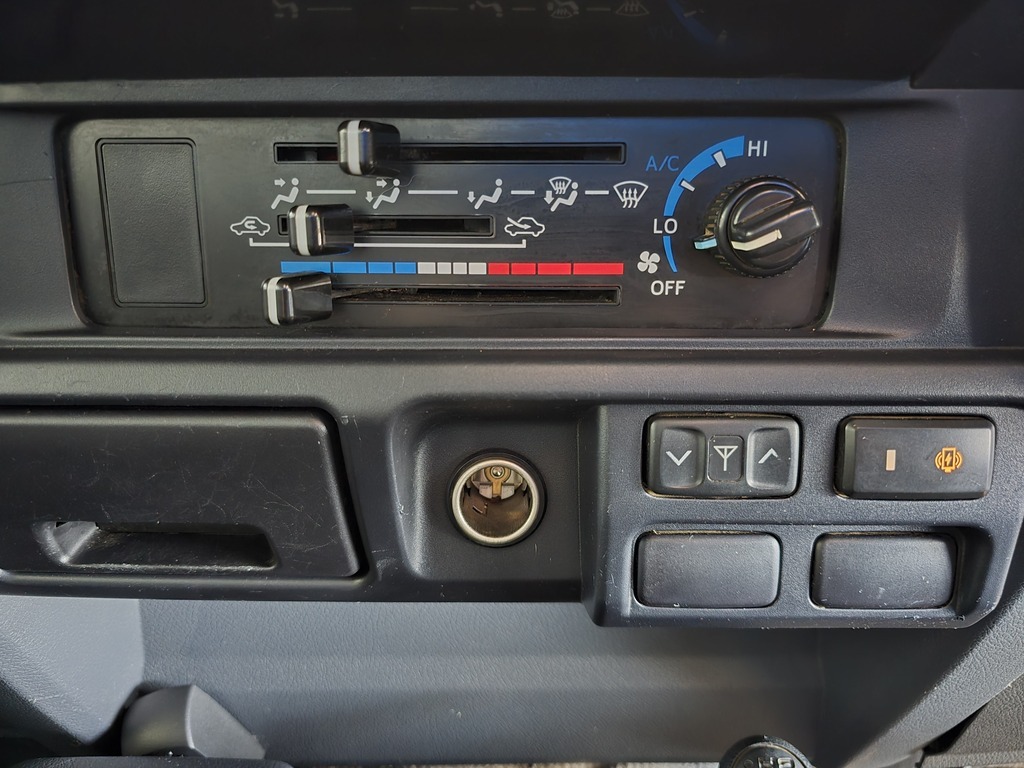 TOYOTA LAND CRUISER PICK UP LAND CRUISER 79 4.5D P/U D/C