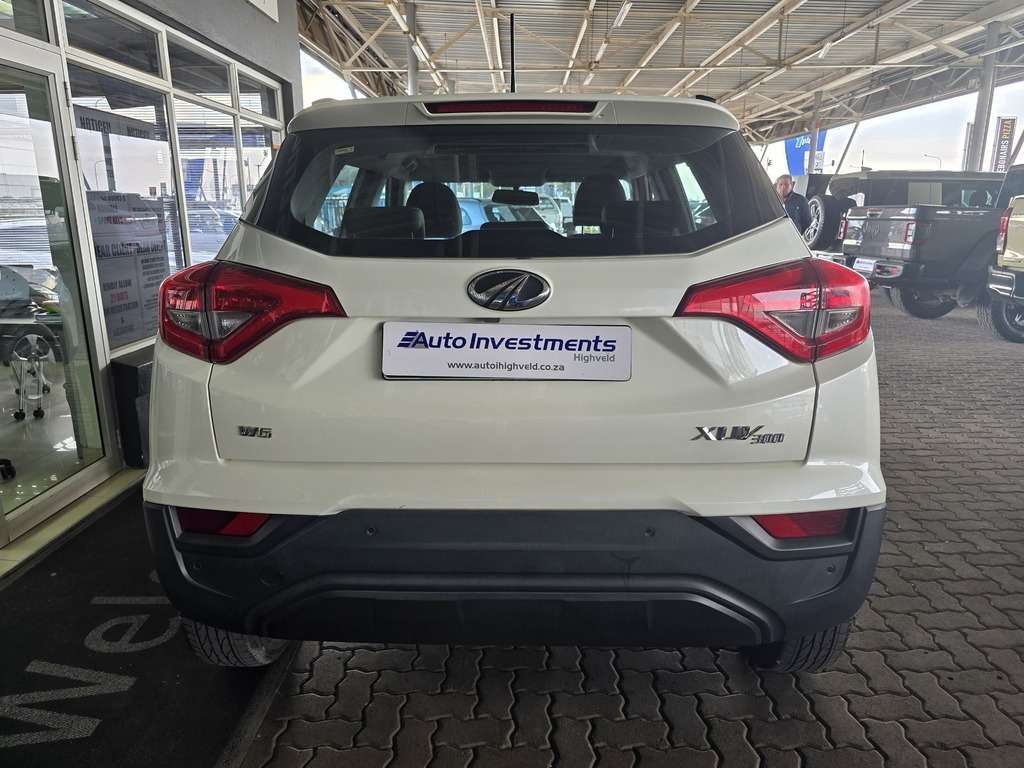 MAHINDRA XUV300 XUV300 1.5D (W6)