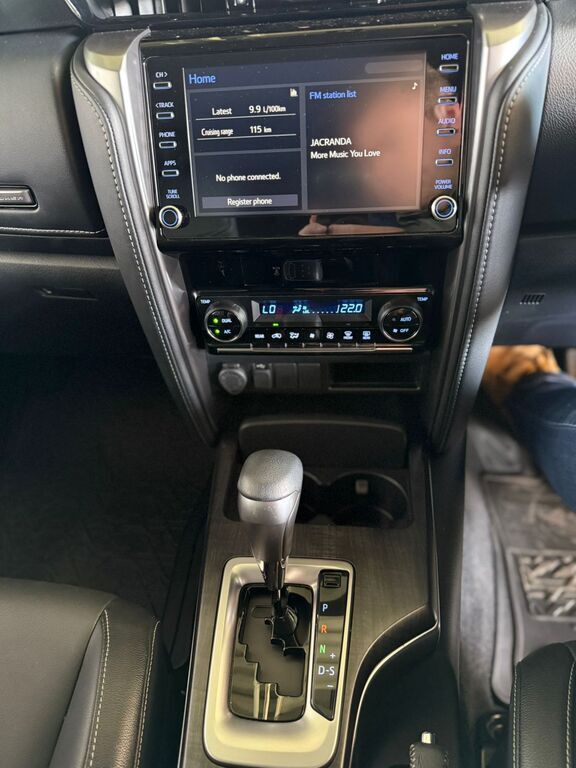TOYOTA FORTUNER FORTUNER 2.8GD-6 R/B A/T