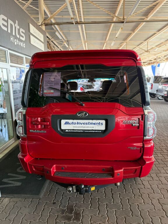 MAHINDRA SCORPIO SCORPIO 2.2 M HAWK 8 SEAT (S10)