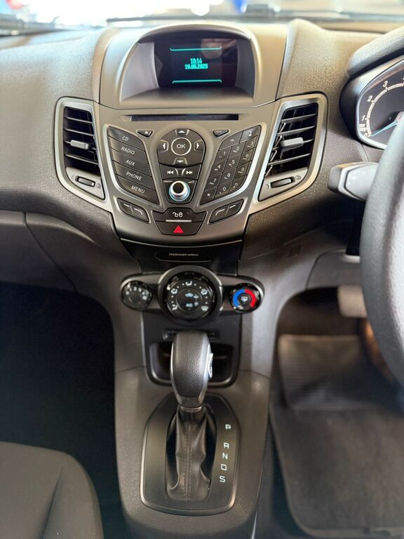 FORD FIESTA FIESTA 1.0 ECOBOOST TREND POWERSHIFT 5DR