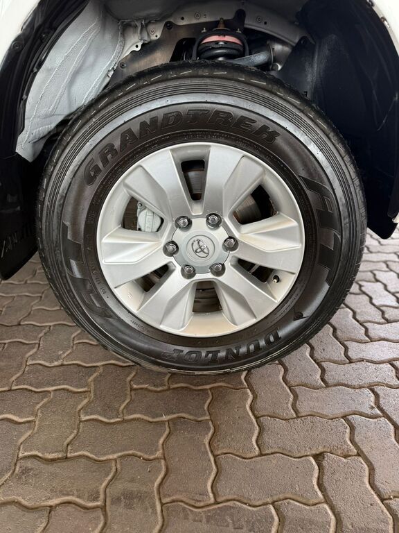 TOYOTA HILUX HILUX 2.8 GD-6 RB RAIDER P/U D/C