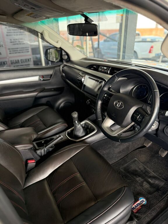 TOYOTA HILUX HILUX 2.8 GD-6 RB RAIDER P/U D/C