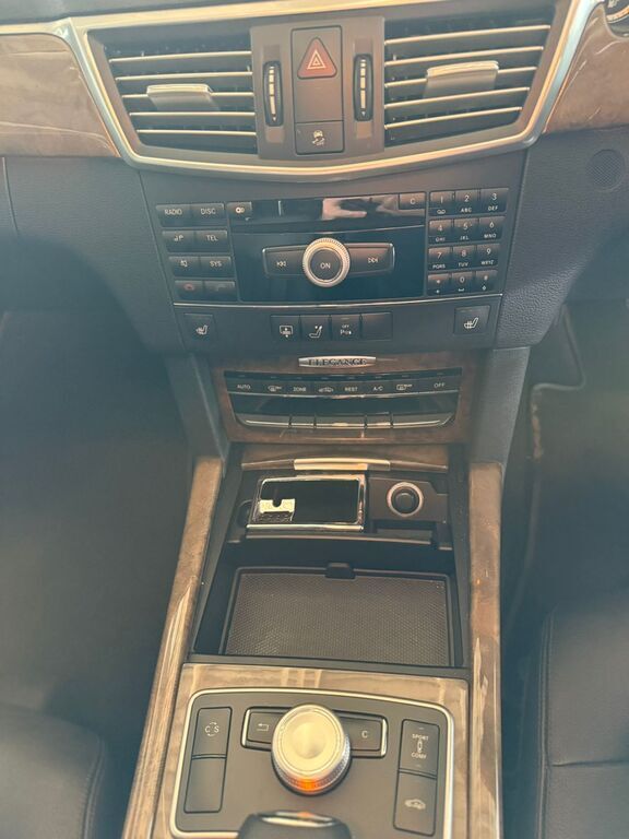 MERCEDES-BENZ E CLASS SEDAN E 500 AVANTGARDE