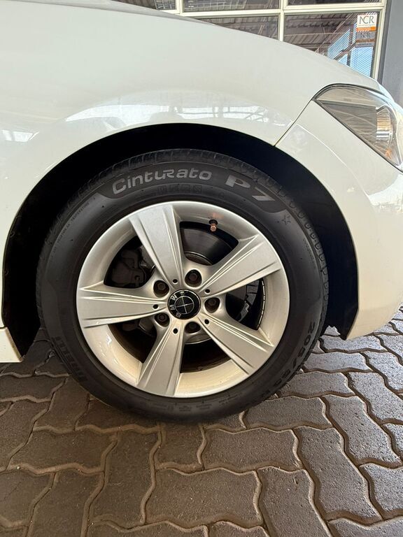 BMW 1 SERIES 118i 5DR (F20)