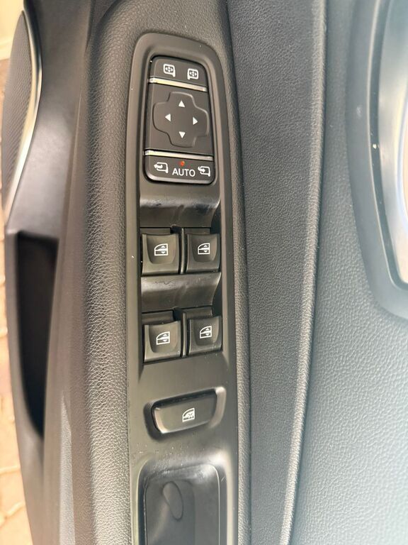 RENAULT CAPTUR CAPTUR 1.2T DYNAMIQUE EDC 5DR (88KW) - 10