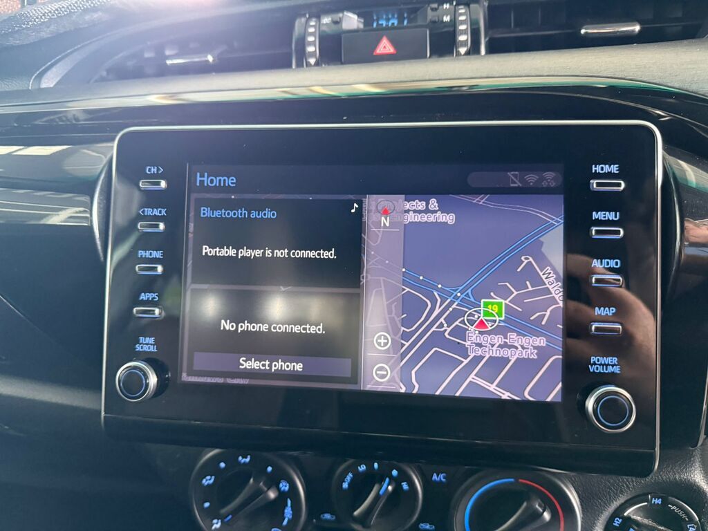 TOYOTA HILUX HILUX 2.8 GD-6 RB LEGEND 4X4 A/T P/U E/CAB