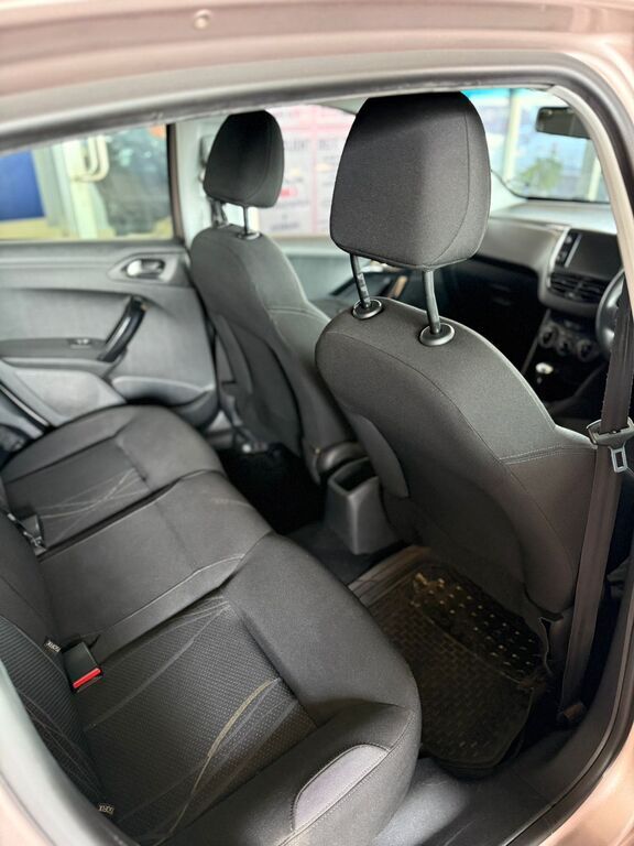 PEUGEOT 208 208 1.6 VTi  ACTIVE A/T 5DR