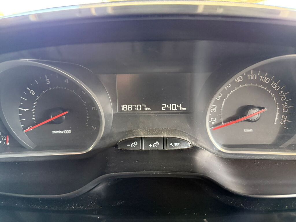 PEUGEOT 208 208 1.6 VTi  ACTIVE A/T 5DR