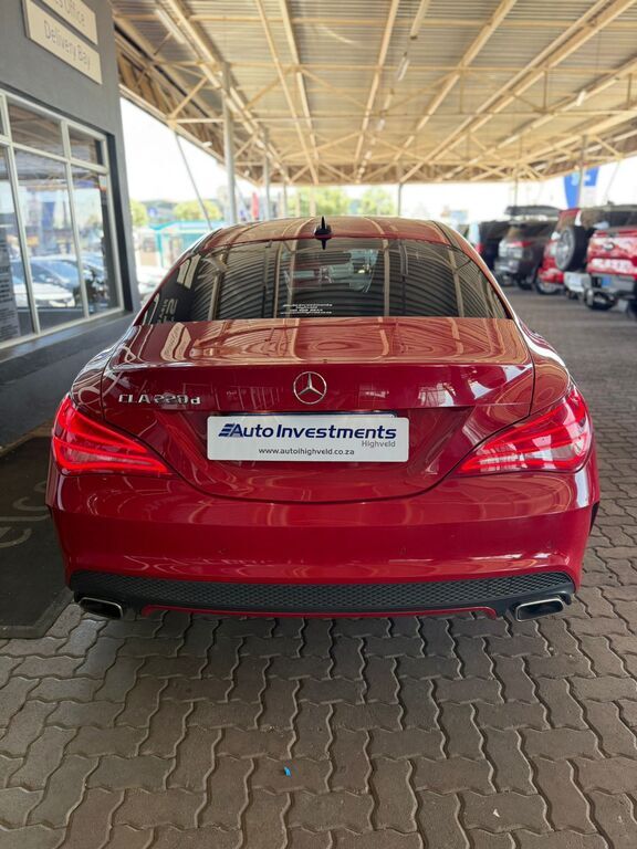 MERCEDES-BENZ CLA CLA220d A/T