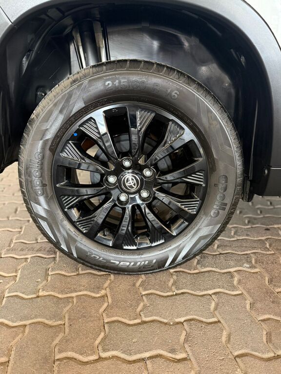 TOYOTA URBAN CRUISER URBAN CRUISER 1.5 Xs - 5