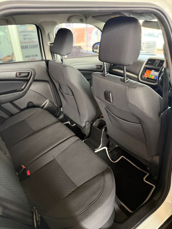 TOYOTA URBAN CRUISER URBAN CRUISER 1.5 Xs - 6