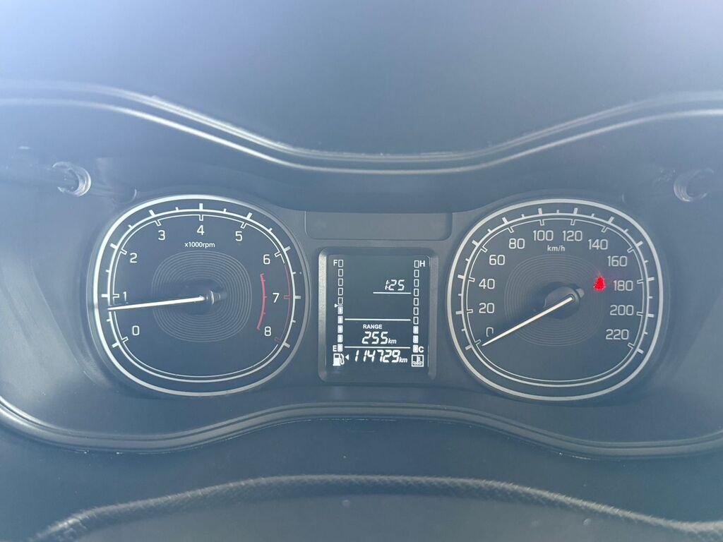 TOYOTA URBAN CRUISER URBAN CRUISER 1.5 Xs - 8