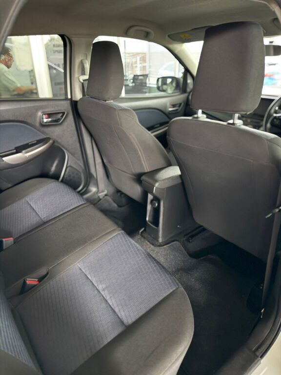 TOYOTA STARLET STARLET 1.4 XR A/T