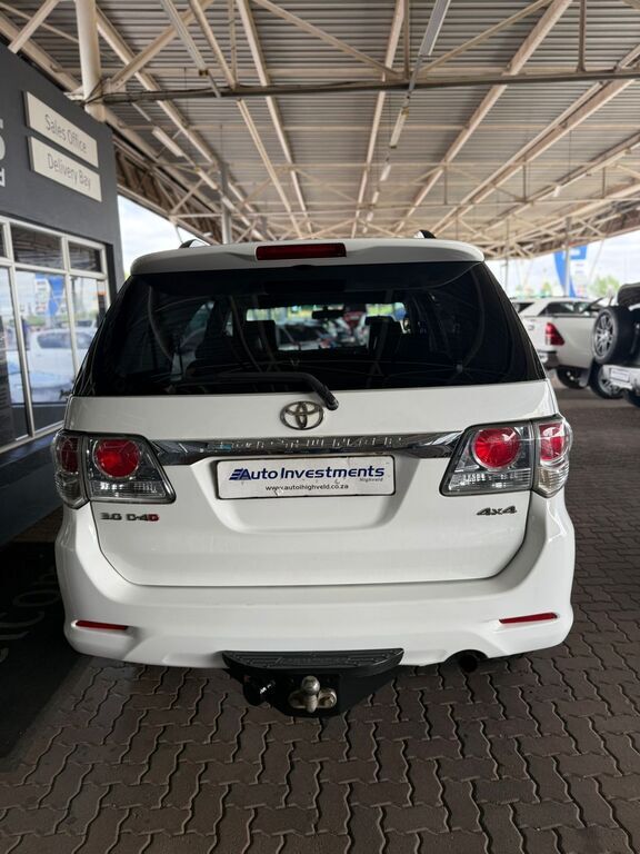 TOYOTA FORTUNER FORTUNER 3.0D-4D 4X4