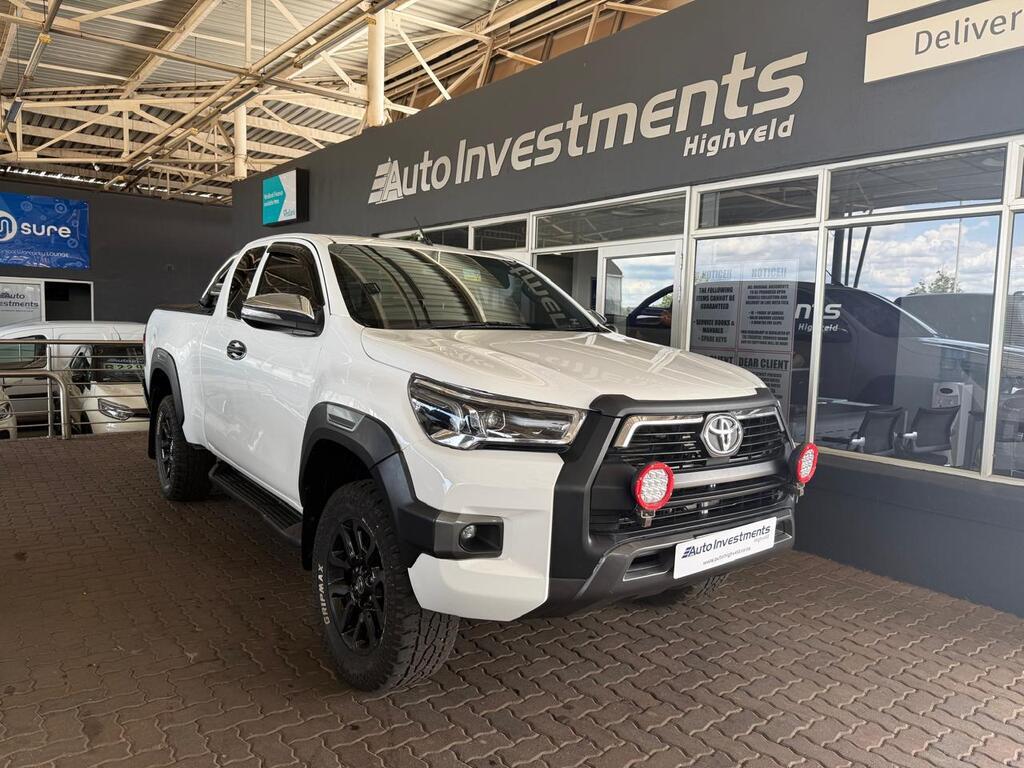 TOYOTA HILUX HILUX 2.8 GD-6 RB LEGEND 4X4 A/T P/U E/CAB