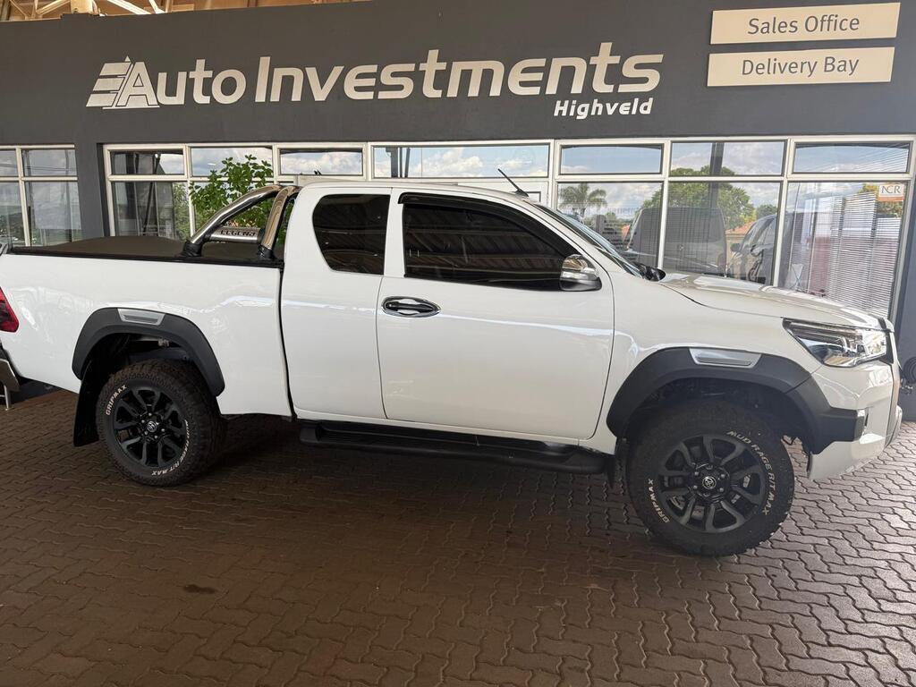TOYOTA HILUX HILUX 2.8 GD-6 RB LEGEND 4X4 A/T P/U E/CAB