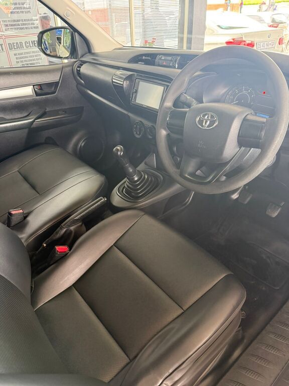 TOYOTA HILUX HILUX 2.4 GD S A/C P/U S/C - 7