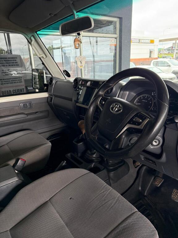 TOYOTA LAND CRUISER PICK UP LAND CRUISER 79 4.5D P/U D/C - 7