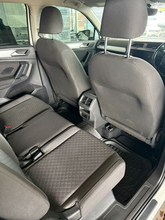 VOLKSWAGEN TIGUAN TIGUAN ALLSPACE 1.4 TSI T/LINE DSG (110KW) - 6