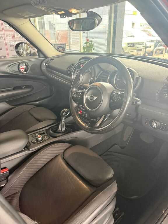 MINI CLUBMAN COOPER CLUBMAN A/T - 6